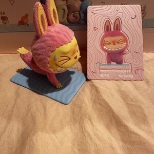 Labubu Lazy Yoga Series “Sweating” New